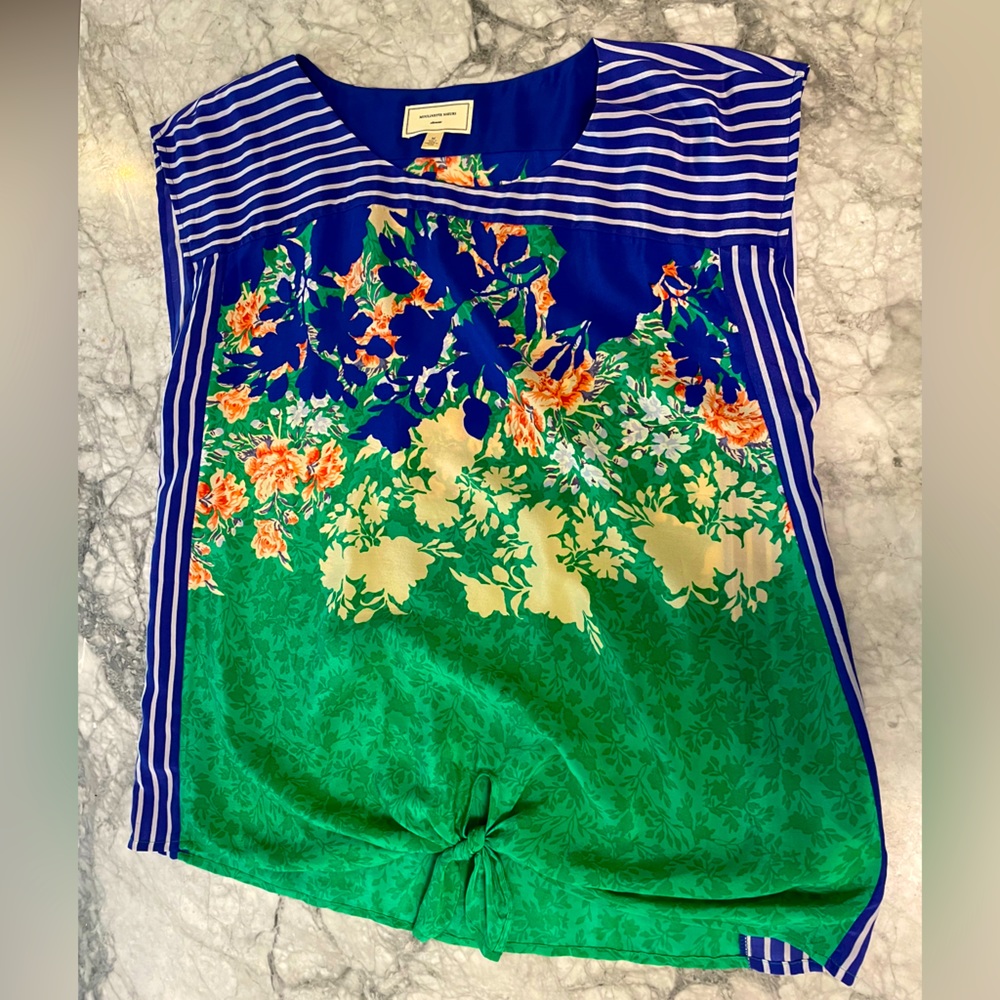 Anthropologie size medium silky shirt tie front new